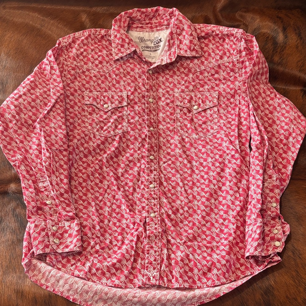 Wrangler 20 X Red Patterned Button-Up Shirt